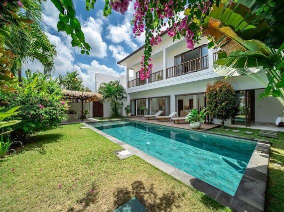 4 Bedroom Villa in Canggu photo 1